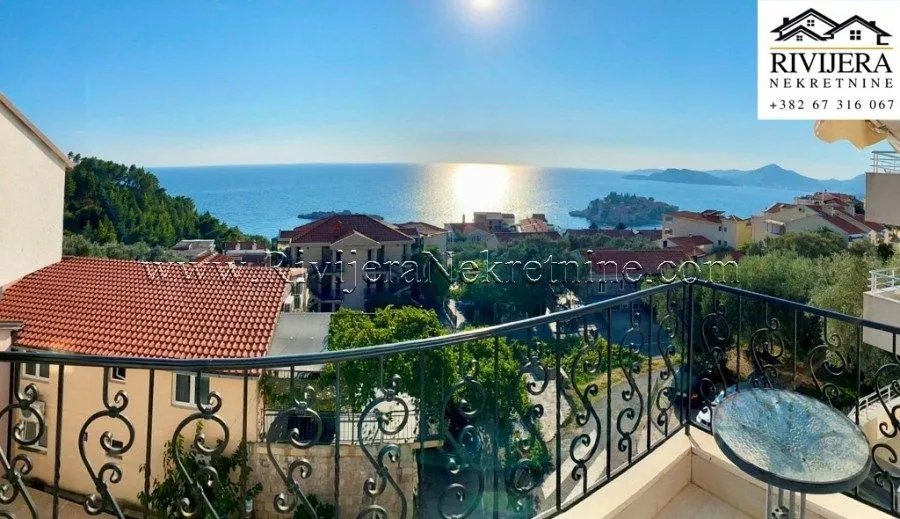 Sale, four bedroom apartment, 82m², Sveti Stefan, Budva
