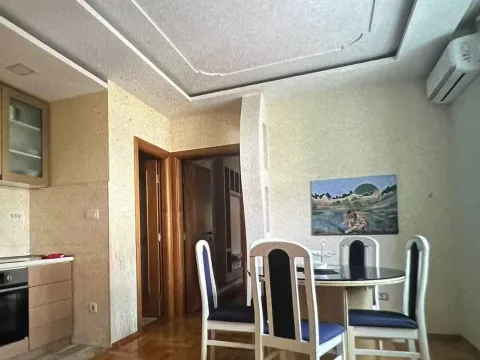 Rent, two bedroom apartment, 68m², Centar, Podgorica - image 5