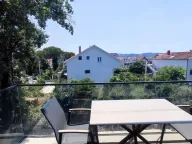 Izdavanje, stan, 49m², Tivat, Crna Gora - image 1