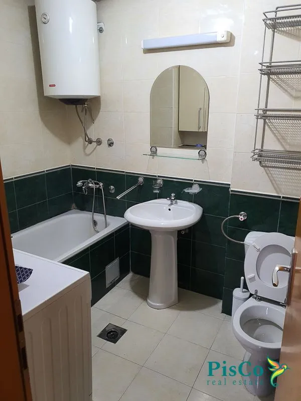 Prodaja, trosoban stan, 105m², Blok 6, Podgorica