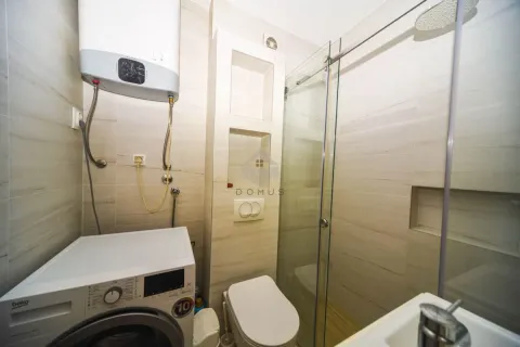 Prodaja, jednosoban stan, 52m², Stari Aerodrom, Podgorica - image 7