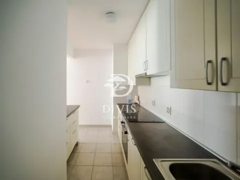 Sale, two bedroom apartment, 79m², Voždovac, Voždovac Sve Podlokacije - image 3