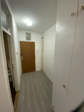 Sale, one bedroom apartment, 32m², Zvezdara Sve Podlokacije, Beograd - image 8