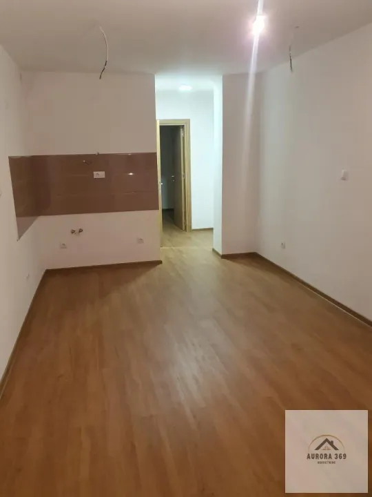 Izdavanje, jednosoban stan, 31m², Mišeluk, Petrovaradin
