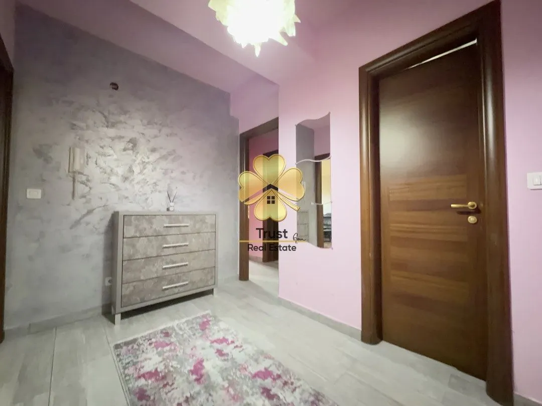 Izdavanje, garsonjera, 80m², City Kvart, Podgorica