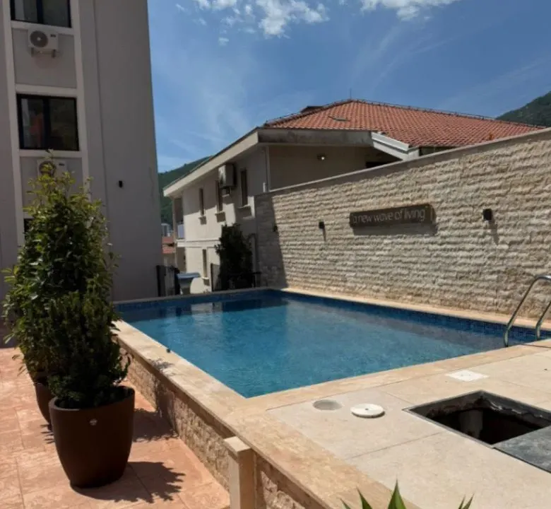 Prodaja, jednosoban stan, 43m², Podkošljun, Budva