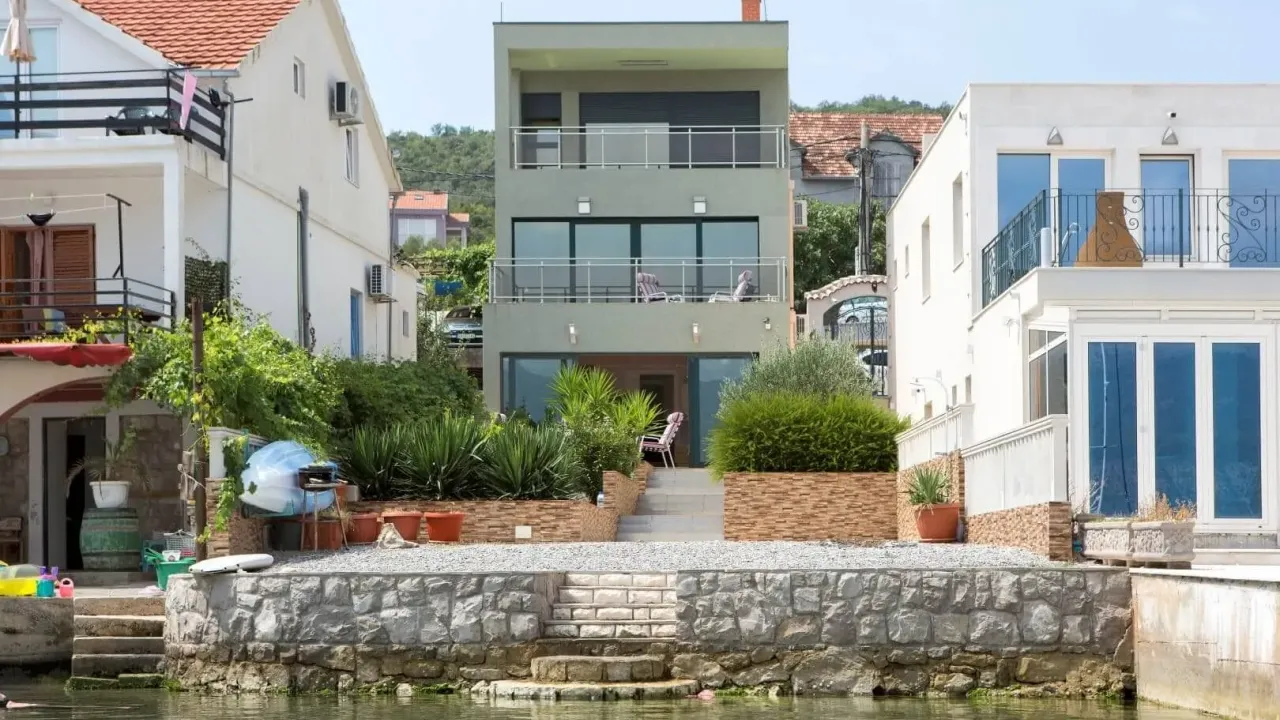 Sale, house, 170m², Krašići, Tivat