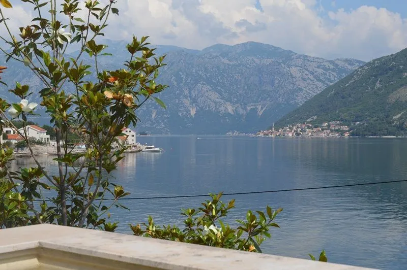 Sale, house, 230m², Stoliv, Kotor