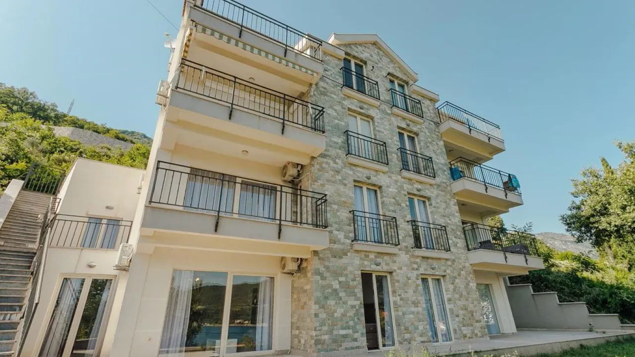 Prodaja, dvosoban stan, 96m², Kamenari, Herceg Novi