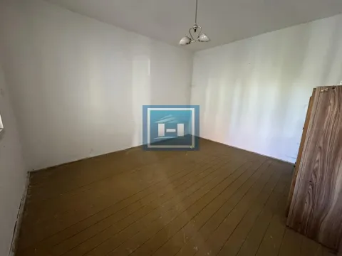 Sale, house, 77m², Ćuprija, Srbija - image 9