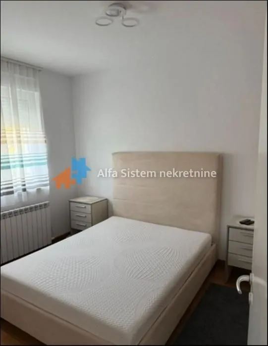 Rent, two bedroom apartment, 70m², Savski Venac, Beograd
