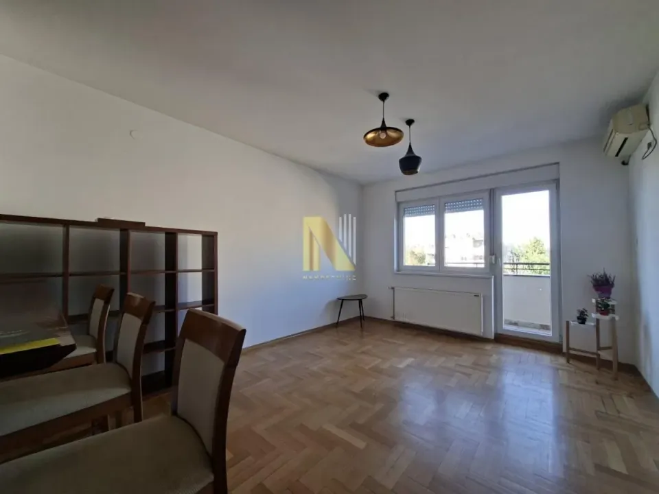 Prodaja, dvosoban stan, 53m², Detelinara, Novi Sad Sve Podlokacije
