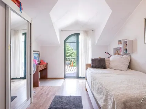 Prodaja, kuća, 174m², Kotor, Crna Gora - image 25