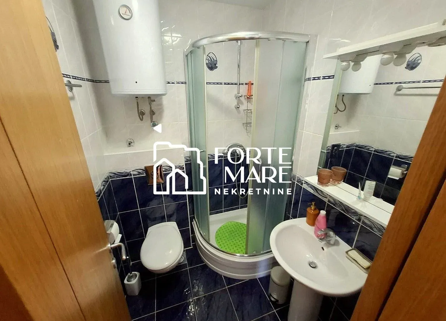 Prodaja, dvosoban stan, 93m², Topla, Herceg Novi