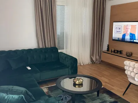 Prodaja, dvosoban stan, 68m², Stari Aerodrom, Podgorica