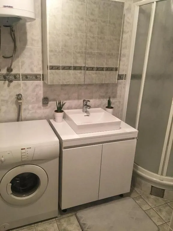 Sale, two bedroom apartment, 75m², Petrovac, Budva
