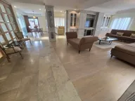 Izdavanje, trosoban stan, 265m², Gorica C, Podgorica - image 4