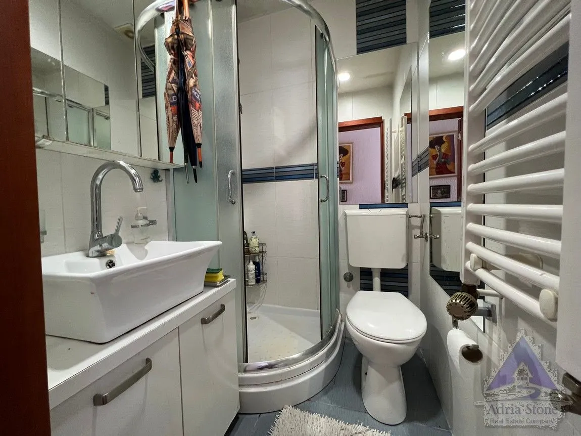 Sale, three bedroom apartment, 95m², Lazi, Budva
