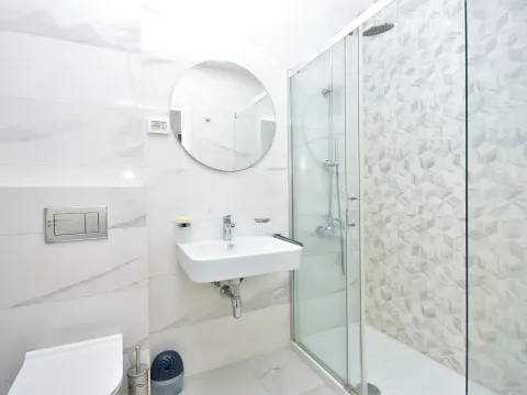 Rent, one bedroom apartment, 50m², Central Point, Podgorica - image 8