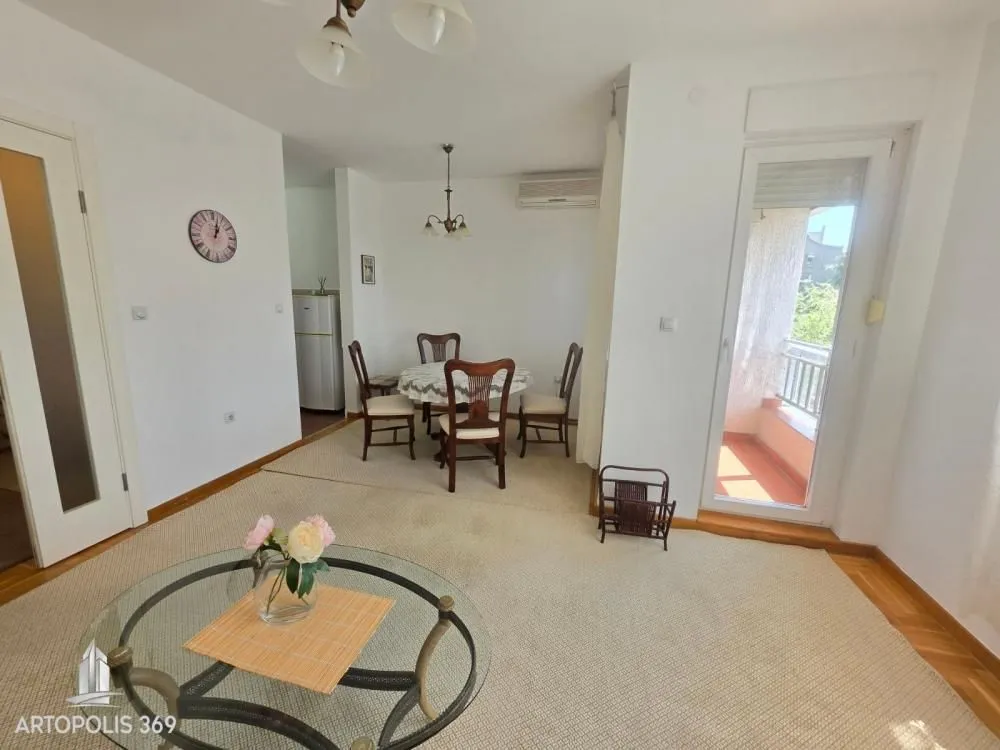 Rent, two bedroom apartment, 51m², Novi Beograd Blok 22, Novi Beograd Sve Podlokacije