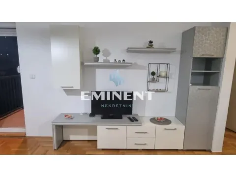 Rent, two bedroom apartment, 42m², Novi Beograd Blok 72, Novi Beograd Sve Podlokacije - image 2