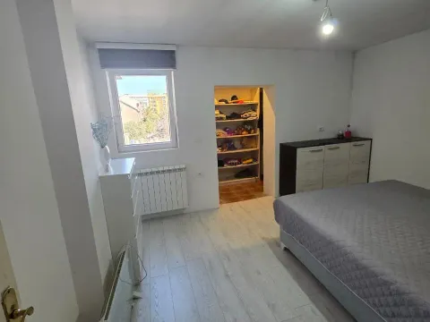 Prodaja, kuća, 86m², Stari Aerodrom, Podgorica - image 12