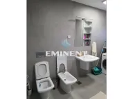 Izdavanje, četvorosoban stan, 98m², Savski Venac, Beograd - image 16