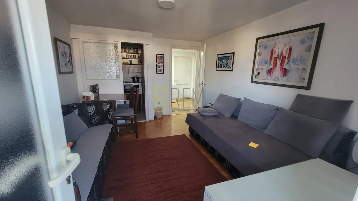 Prodaja, jednosoban stan, 39m², Centar, Podgorica