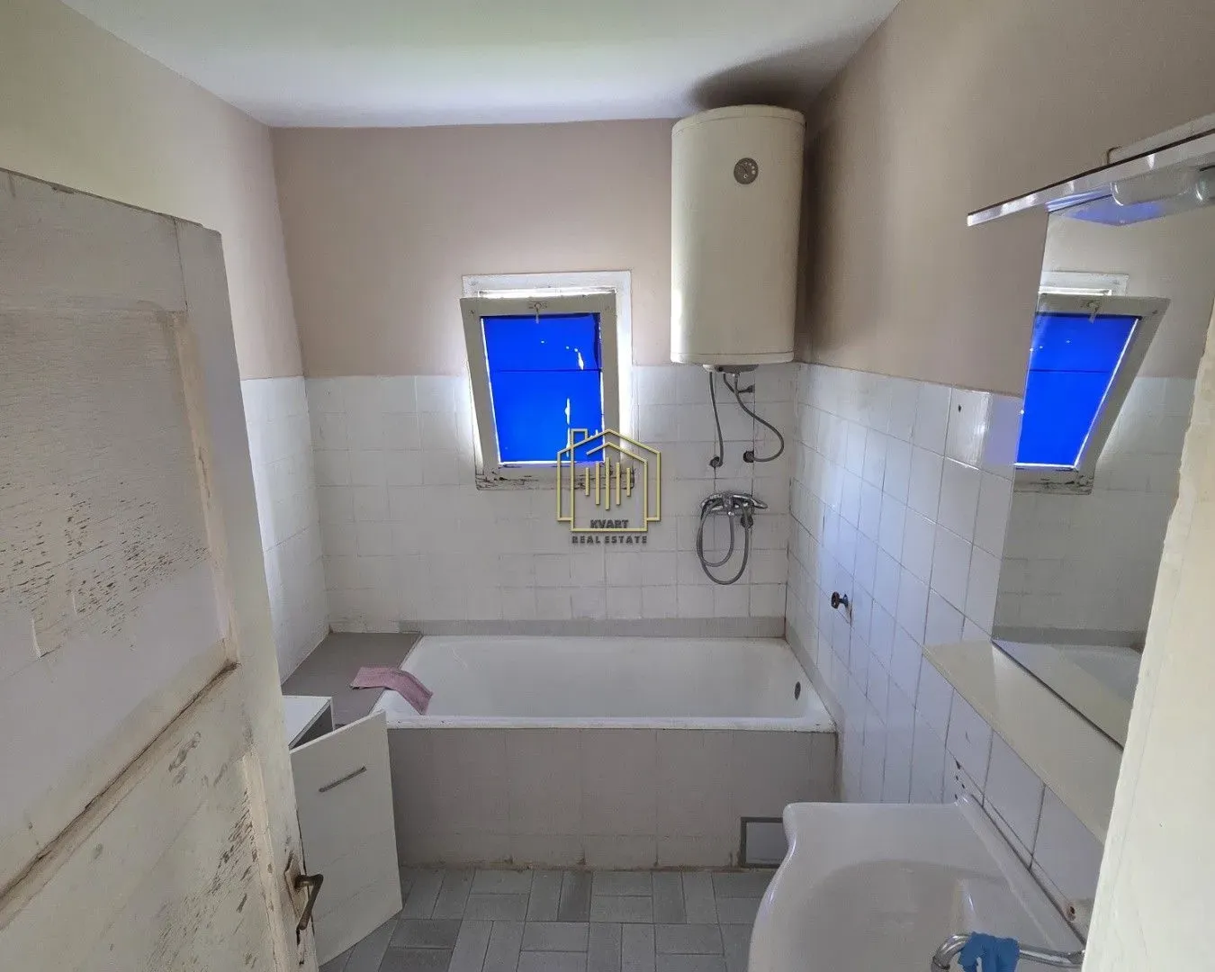 Rent, house, 90m², Gornja Gorica, Podgorica