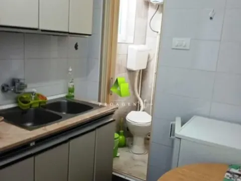 Izdavanje, četvorosoban stan, 90m², Medijana, Niš - image 4