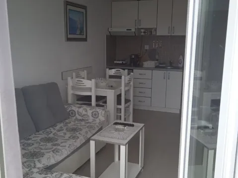 Prodaja, jednosoban stan, 30m², Herceg Novi, Crna Gora - image 3