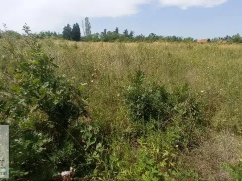 Zemljište in Draževac