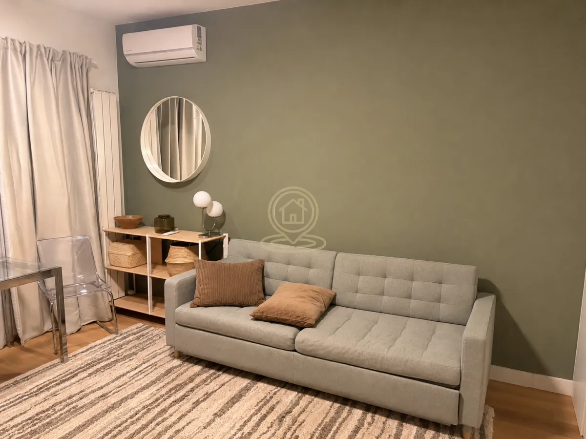 Rent, one bedroom apartment, 33m², Savski Venac, Beograd