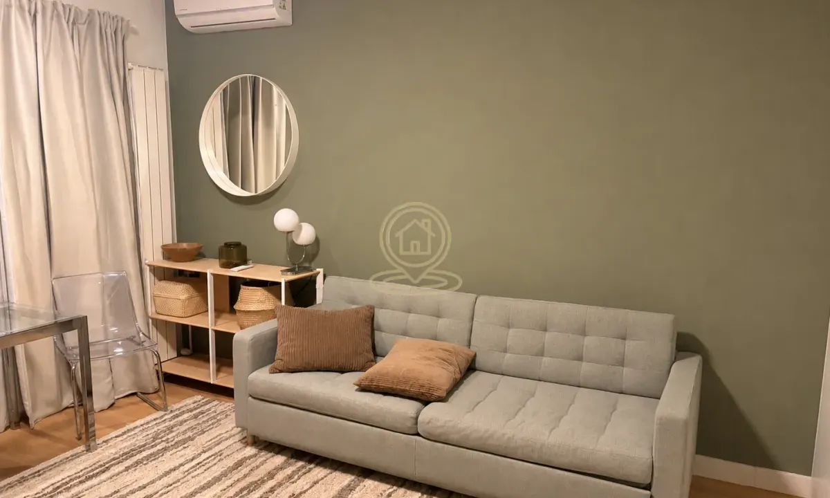Izdavanje, jednosoban stan, 33m², Savski Venac, Beograd