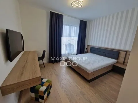Izdavanje, trosoban stan, 89m², Savski Venac, Beograd - image 7