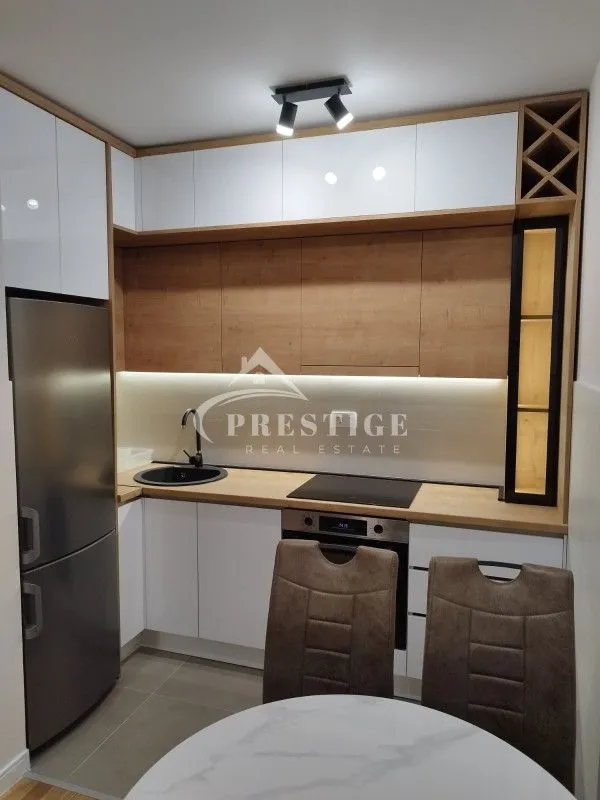 Rent, one bedroom apartment, 42m², Pobrežje, Podgorica