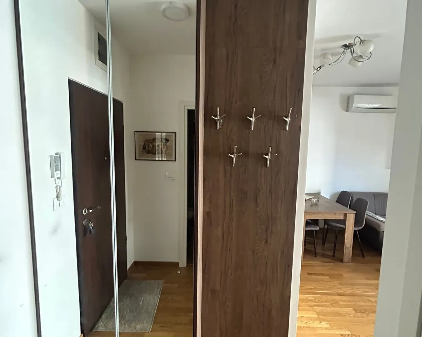 Rent, one bedroom apartment, 44m², City Kej, Podgorica