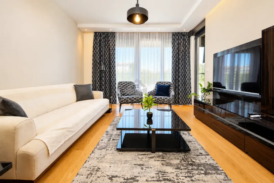 Rent, one bedroom apartment, 57m², Podgorica, Crna Gora