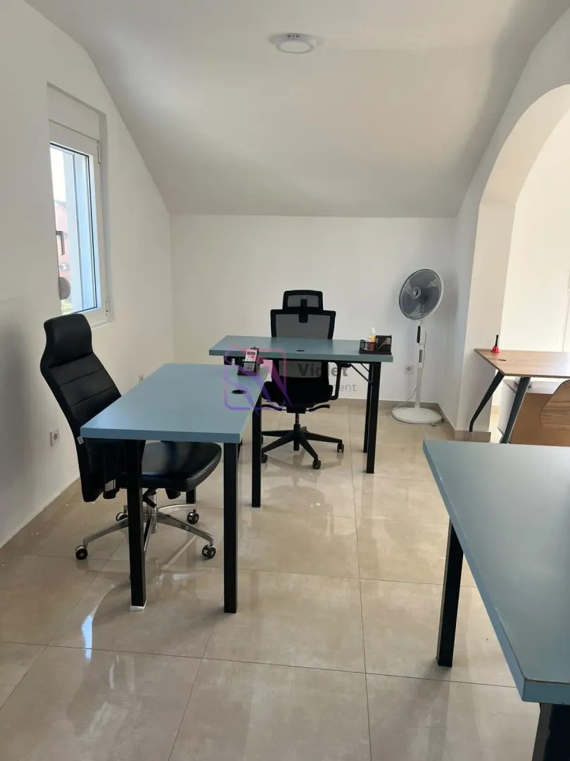 Izdavanje, stan, 500m², Stari Aerodrom, Podgorica