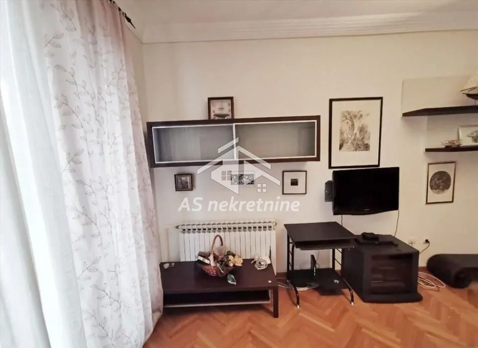 Rent, two bedroom apartment, 67m², Stari Grad, Beograd