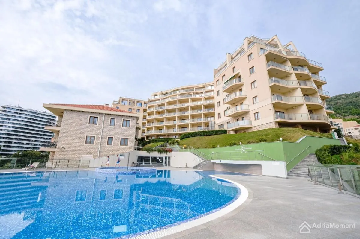Prodaja, dvosoban stan, 87m², Bečići, Budva
