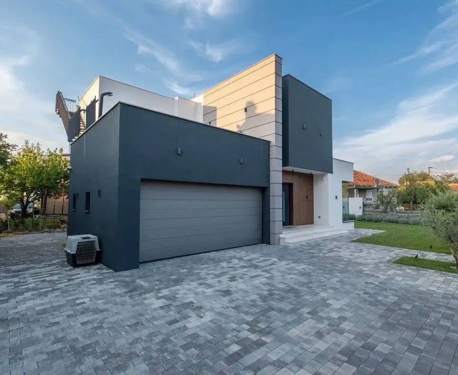 Rent, house, 182m², Donja Gorica, Podgorica