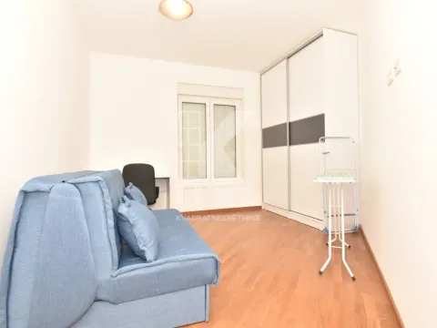 Izdavanje, trosoban stan, 88m², Zabjelo, Podgorica - image 11