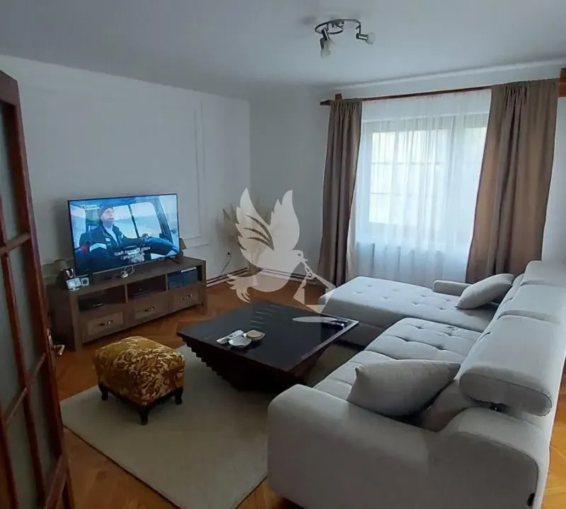 Prodaja, kuća, 180m², Centar Sve Podlokacije, Beograd