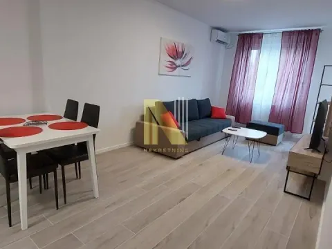 Izdavanje, jednosoban stan, 46m², Salajka, Novi Sad Sve Podlokacije - image 4
