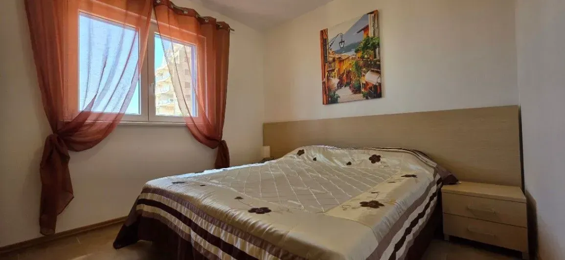 Sale, two bedroom apartment, 71m², Bečići, Budva