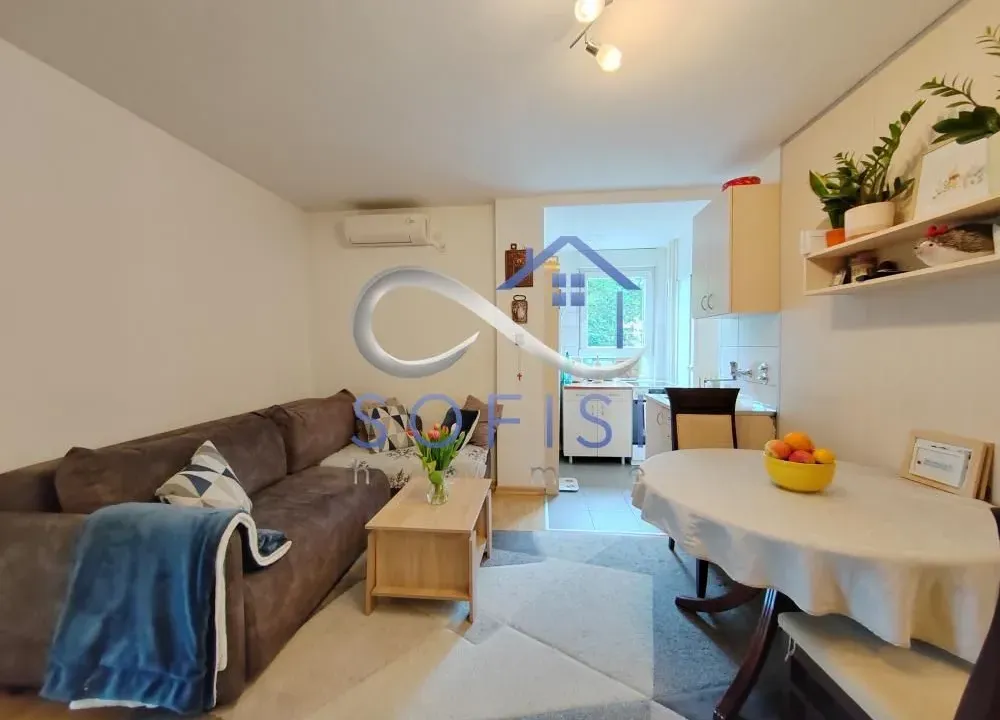 Prodaja, dvosoban stan, 43m², Liman 4, Novi Sad Sve Podlokacije