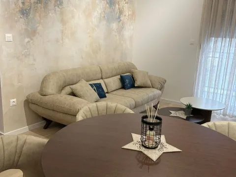 Izdavanje, jednosoban stan, 37m², Tološi, Podgorica - image 16