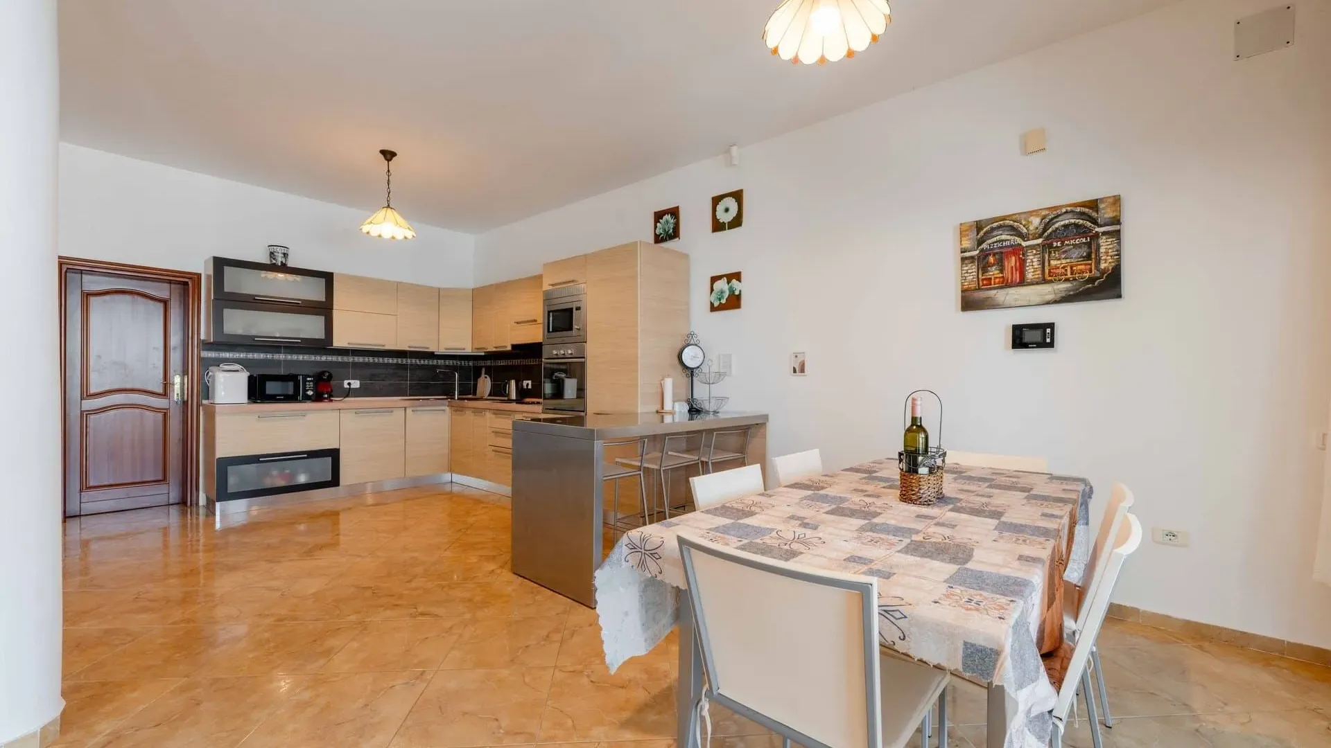 Sale, house, 416m², Utjeha, Bar