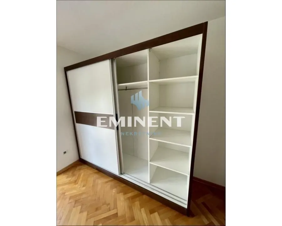 Izdavanje, stan, 41m², Zemun Sve Podlokacije, Beograd